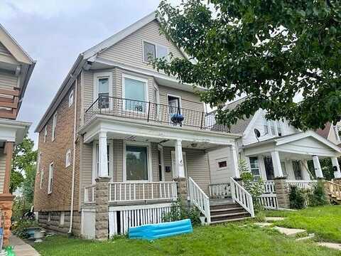10Th, MILWAUKEE, WI 53215