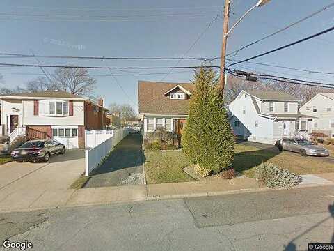 Marion, BELLMORE, NY 11710