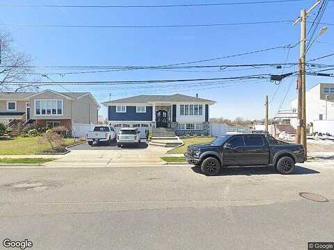 Shore, BELLMORE, NY 11710