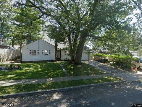 Hudson, ROOSEVELT, NY 11575