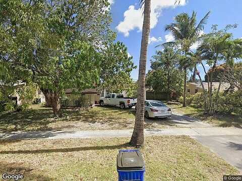 43Rd, LAUDERDALE LAKES, FL 33319