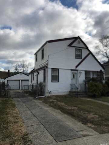 Walton, UNIONDALE, NY 11553