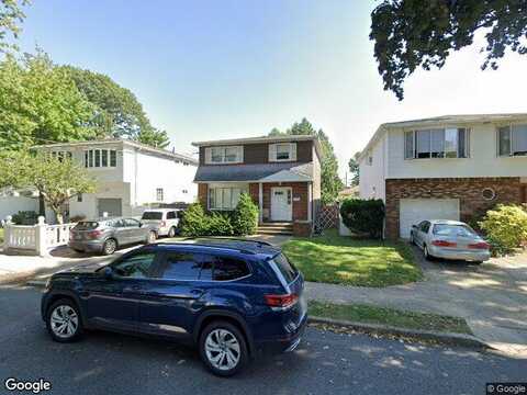 Pendale, STATEN ISLAND, NY 10306