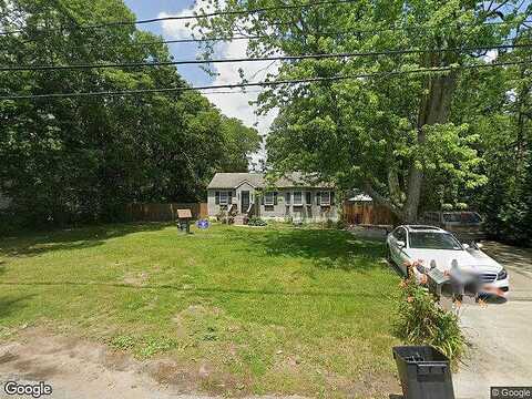 Tamarack, ISLIP, NY 11751