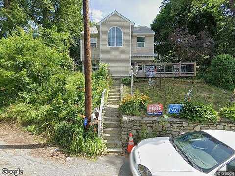 Pineview, AUBURN, MA 01501