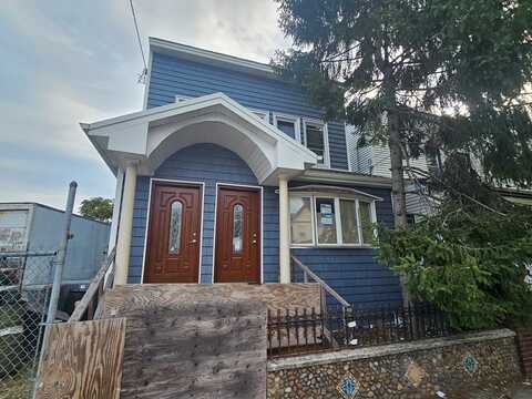 94- 15 107Th Street, Ozone Park, NY 11416