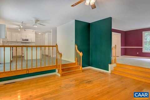 Acre, PALMYRA, VA 22963