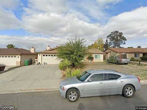 Jennifer, HEMET, CA 92544