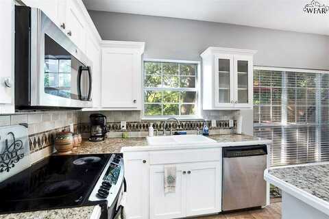 Shepherds, WICHITA FALLS, TX 76308