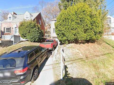 Laveton, PITTSBURGH, PA 15227