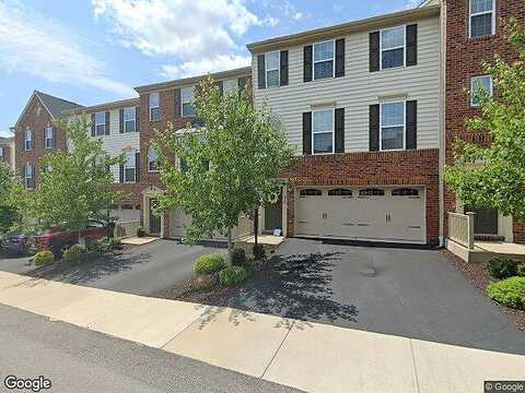 Noble Woods, CORAOPOLIS, PA 15108