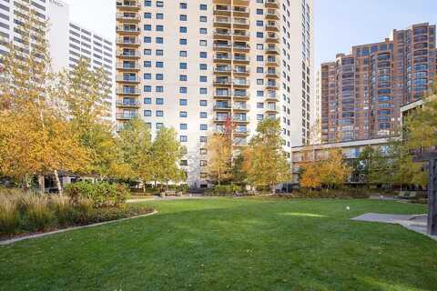 Nicollet, MINNEAPOLIS, MN 55403