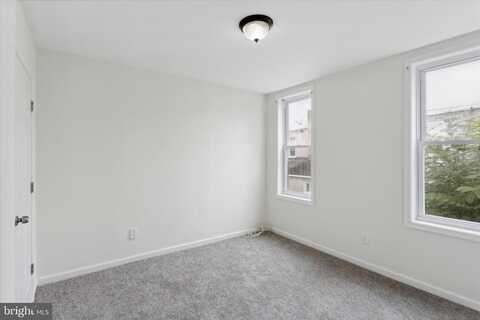 Pine, PHILADELPHIA, PA 19143