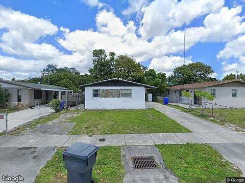 40Th, WEST PARK, FL 33023