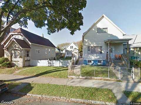 17Th, MILWAUKEE, WI 53204