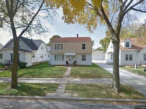 66Th, MILWAUKEE, WI 53213