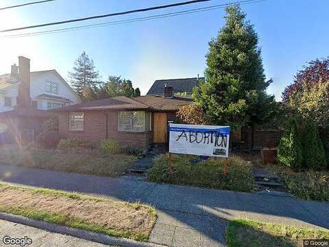 70Th, SEATTLE, WA 98117