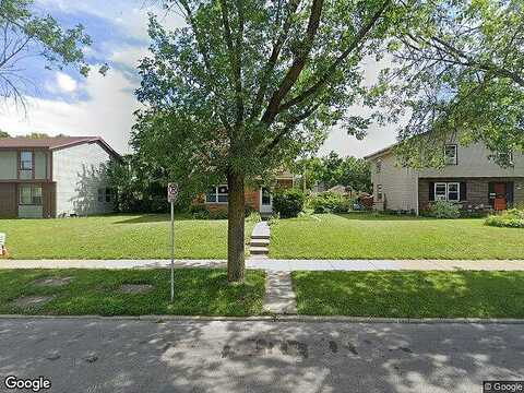 Highland, MILWAUKEE, WI 53233