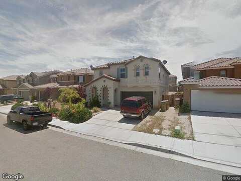 La Crescenta, OAK HILLS, CA 92344