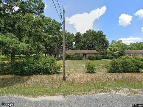 Oakforest Dr, Milton, FL 32583