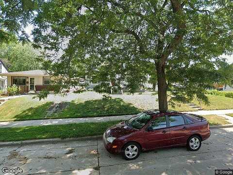 96Th, MILWAUKEE, WI 53227