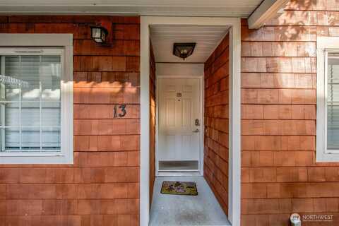 128Th, BELLEVUE, WA 98005