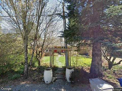 412Th, NORTH BEND, WA 98045