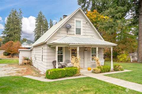 Birch, LEAVENWORTH, WA 98826