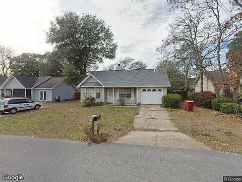 Oak, CRESTVIEW, FL 32539