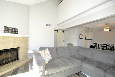 Shaw, FRESNO, CA 93710