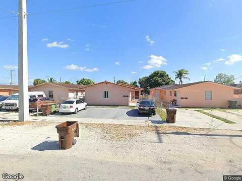 17Th, HIALEAH, FL 33010