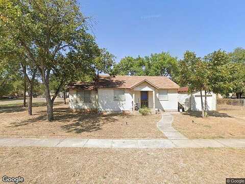 Elm, LULING, TX 78648