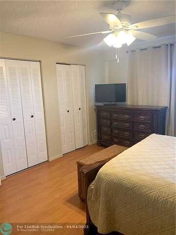 7Th, PEMBROKE PINES, FL 33027
