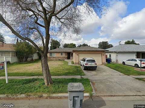 5Th, FRESNO, CA 93726