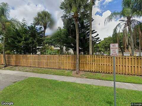 1St, PEMBROKE PINES, FL 33025