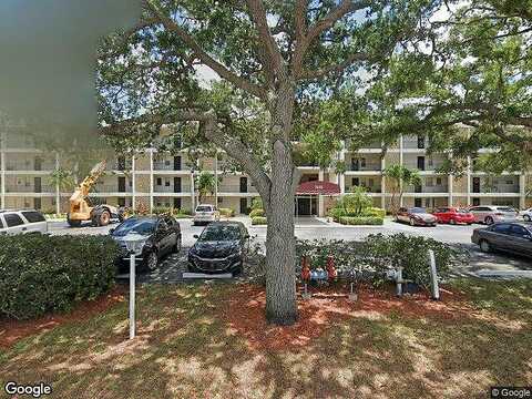 Country Club, SARASOTA, FL 34243