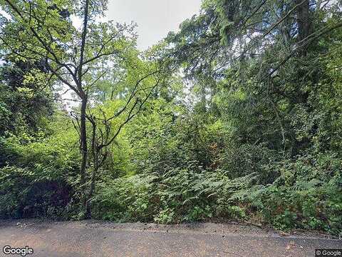 153Rd, LAKE FOREST PARK, WA 98155