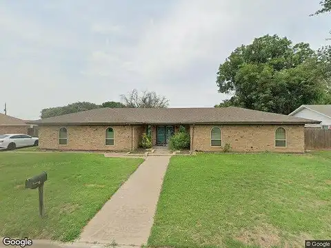 Danberry, BURKBURNETT, TX 76354