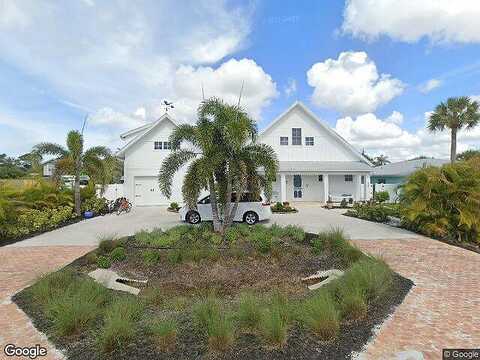 93Rd, NAPLES, FL 34108