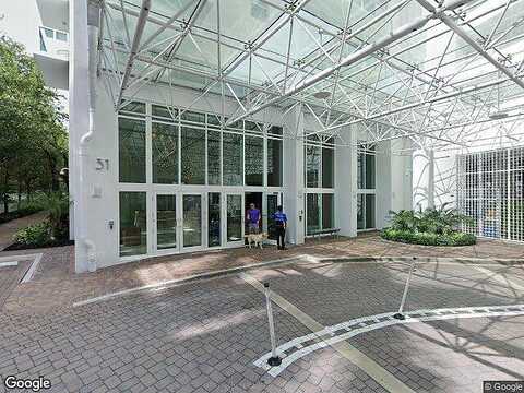 5Th, MIAMI, FL 33131