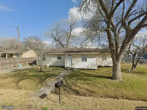 Avenue F, DICKINSON, TX 77539