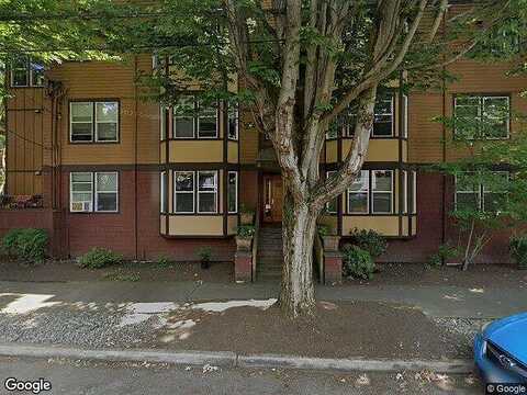 39Th, SEATTLE, WA 98103