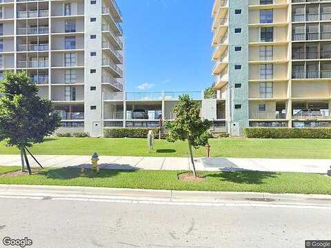 Bay, SUNNY ISLES BEACH, FL 33160