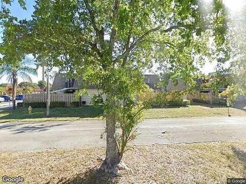 23Rd, NORTH LAUDERDALE, FL 33068