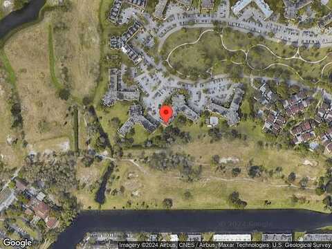 Falls Circle, LAUDERHILL, FL 33319