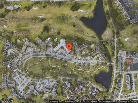 Falls Circle, LAUDERHILL, FL 33319