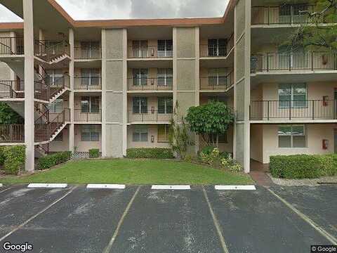 49Th, LAUDERDALE LAKES, FL 33313