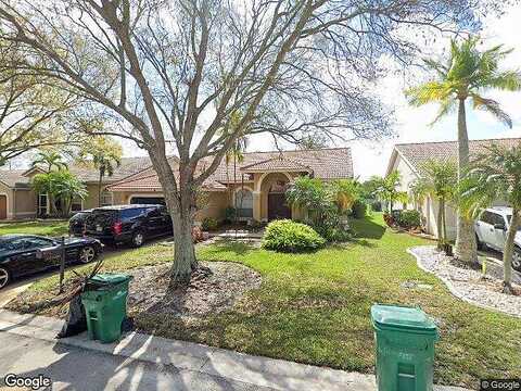 1St, CORAL SPRINGS, FL 33071