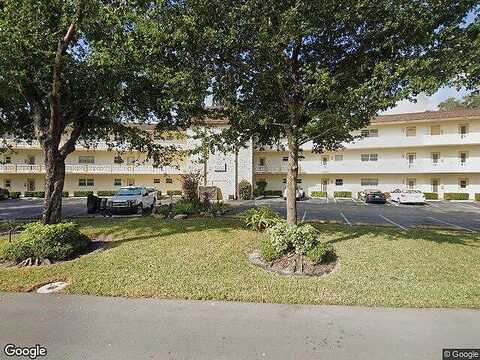 Oakland Park, LAUDERDALE LAKES, FL 33313