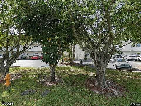 47Th, LAUDERDALE LAKES, FL 33319